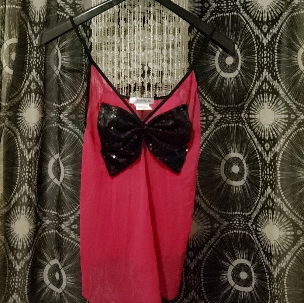 Escante' Fuchsia Negligee w/Black Sequined Bow